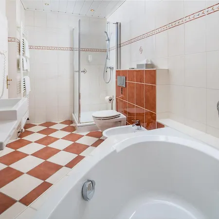 Tannenhof 3* באד הרצבורג